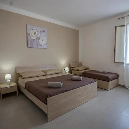 בית נופש Borgo Marino *